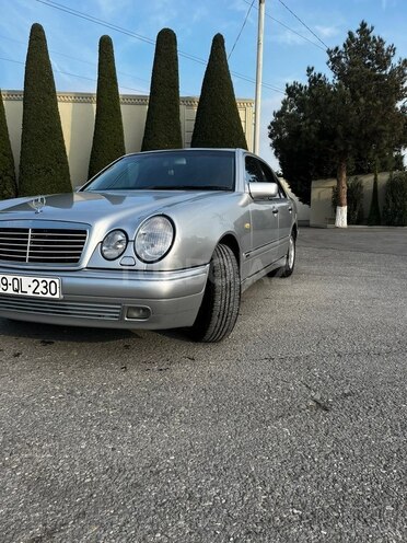 Mercedes E 240 1998, 485,000 km - 2.4 l - Bakı