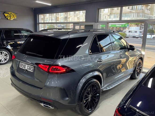 Mercedes GLE 450 4MATIC-10