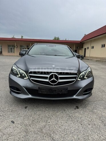 Mercedes E 250 4MATIC 2015, 162,000 km - 2.1 л - Bakı