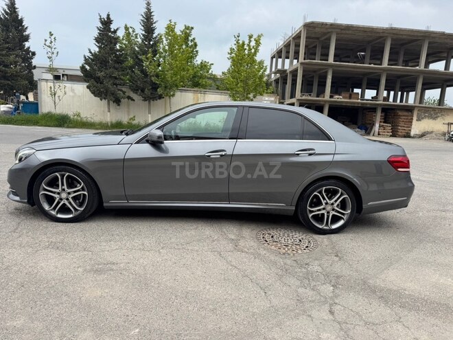 Mercedes E 250 4MATIC 2015, 162,000 km - 2.1 л - Bakı