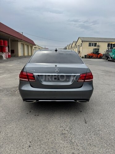 Mercedes E 250 4MATIC 2015, 162,000 km - 2.1 л - Bakı