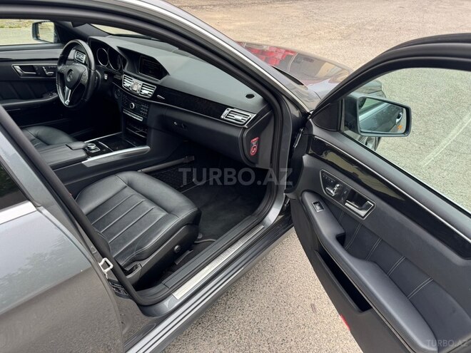 Mercedes E 250 4MATIC 2015, 162,000 km - 2.1 л - Bakı