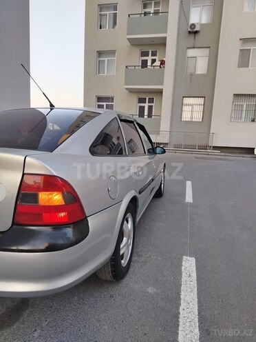 Opel Vectra 1996, 399,609 km - 2.0 l - Bakı