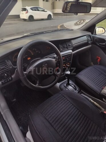 Opel Vectra 1996, 399,609 km - 2.0 l - Bakı