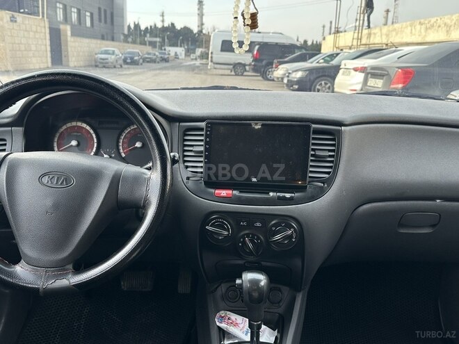 Kia Rio 2011, 248,500 km - 1.4 l - Bakı