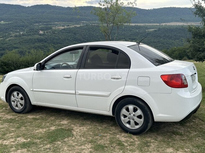Kia Rio 2011, 248,500 km - 1.4 l - Bakı