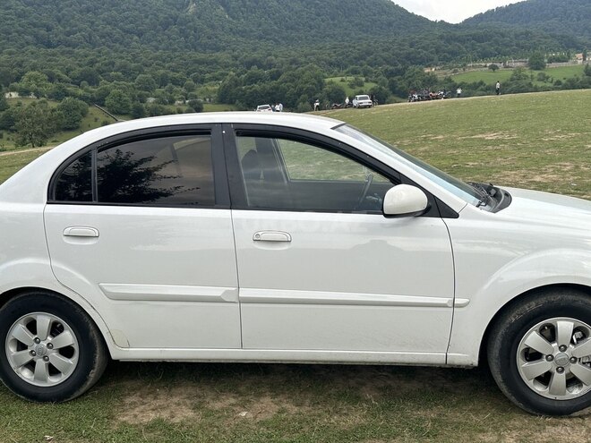Kia Rio 2011, 248,500 km - 1.4 l - Bakı