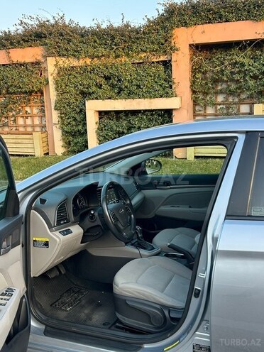 Hyundai Elantra 2016, 98,000 km - 2.0 l - Bakı