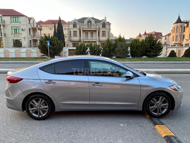 Hyundai Elantra 2016, 98,000 km - 2.0 l - Bakı