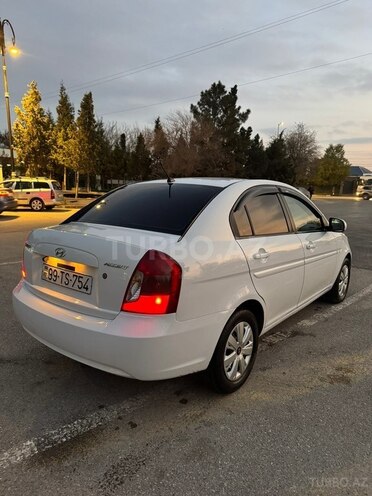 Hyundai Accent 2010, 270,000 km - 1.4 л - Sumqayıt