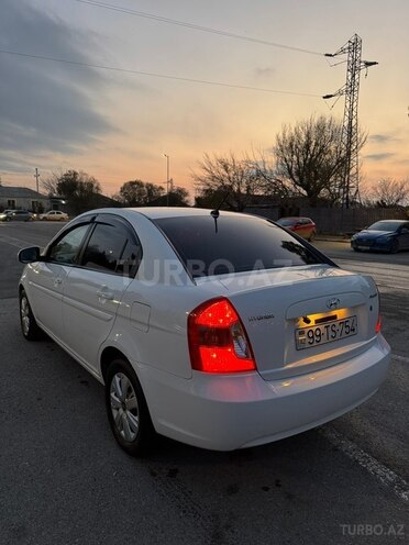 Hyundai Accent 2010, 270,000 km - 1.4 л - Sumqayıt