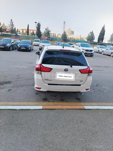 Toyota Corolla Fielder 2017, 93,245 km - 1.5 l - Bakı