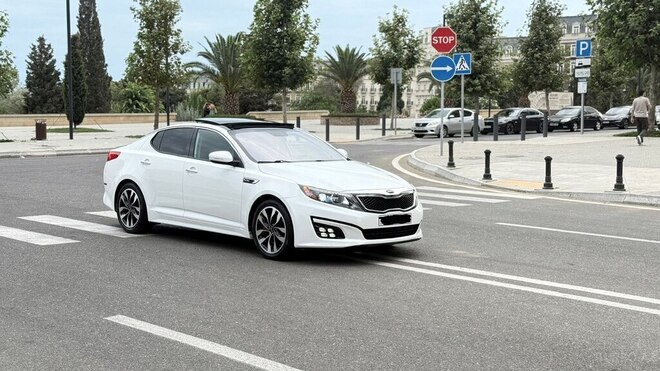 Kia Optima-4