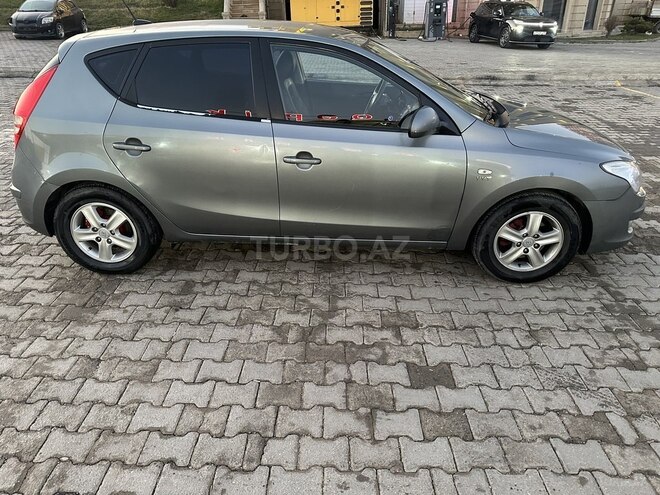 Hyundai i30 2010, 250,000 km - 1.6 l - Bakı
