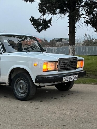 LADA (VAZ) 2107 2005, 86,000 km - 1.6 л - Bakı