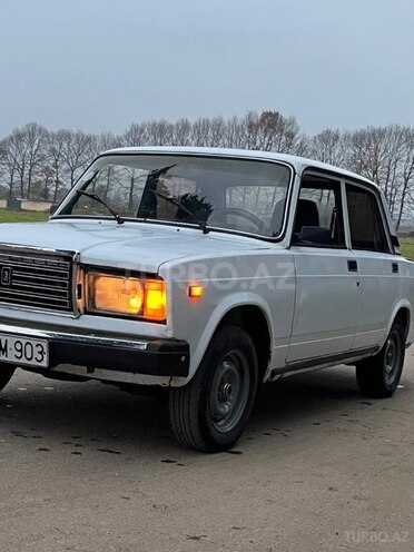 LADA (VAZ) 2107 2005, 86,000 km - 1.6 л - Bakı