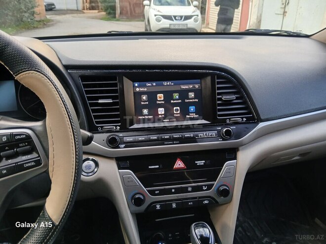 Hyundai Elantra 2017, 145,000 km - 2.0 l - Bakı