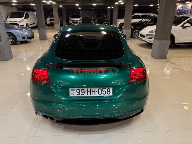 Audi TT-7