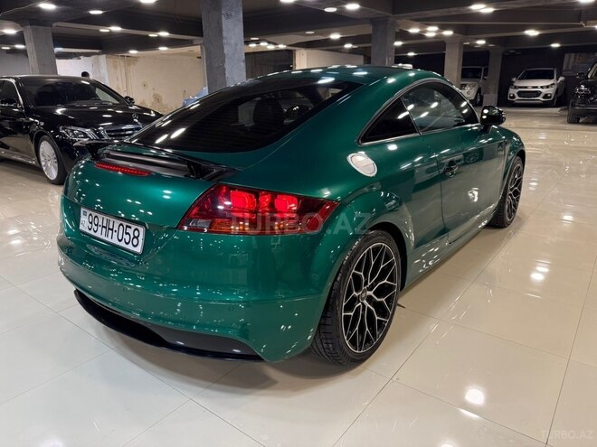 Audi TT-9