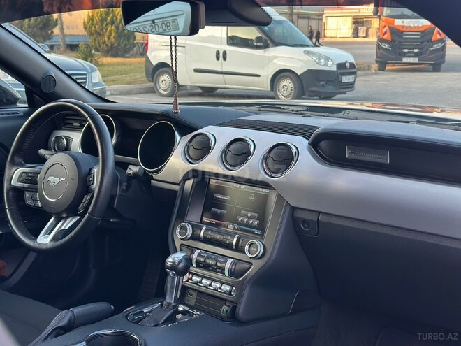 Ford Mustang-7