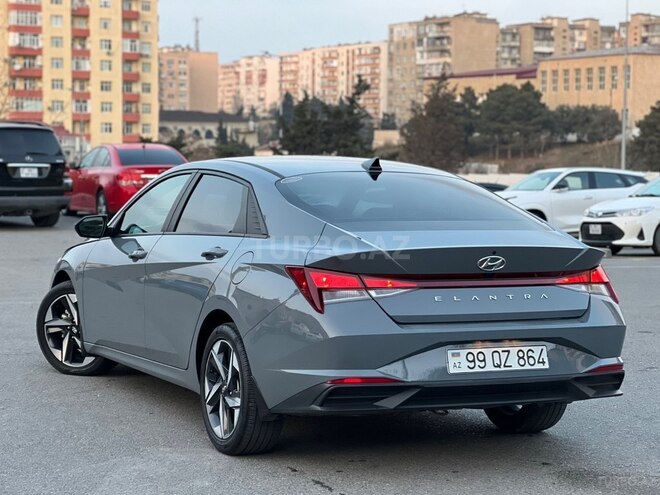 Hyundai Elantra 2022, 82,700 km - 2.0 l - Bakı