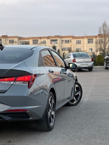 Hyundai Elantra 2022, 82,700 km - 2.0 l - Bakı