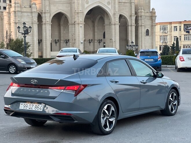 Hyundai Elantra 2022, 82,700 km - 2.0 l - Bakı