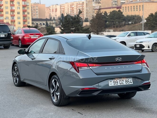 Hyundai Elantra 2022, 82,700 km - 2.0 l - Bakı