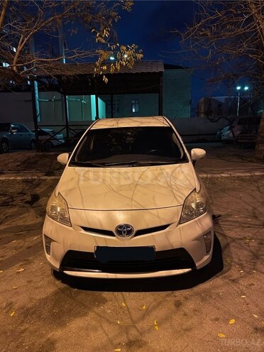 Toyota Prius 2015, 268,897 km - 1.8 л - Bakı