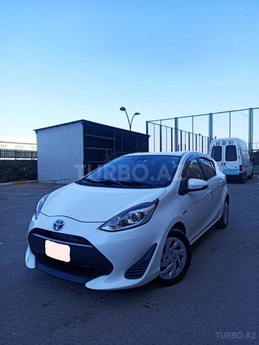 Toyota Aqua 2017, 104,000 km - 1.5 l - Bakı