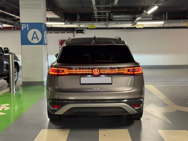 Volkswagen ID.6 Crozz 2022, 42,000 km - 0.0 l - Bakı