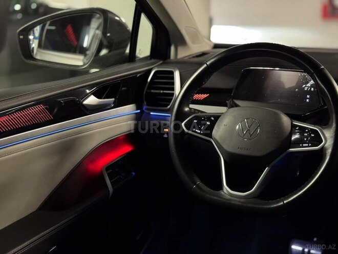 Volkswagen ID.6 Crozz 2022, 42,000 km - 0.0 l - Bakı