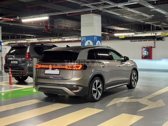 Volkswagen ID.6 Crozz 2022, 42,000 km - 0.0 l - Bakı