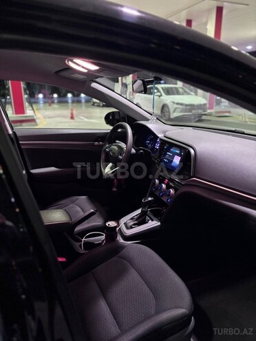 Hyundai Elantra 2019, 90,000 km - 2.0 l - Bakı