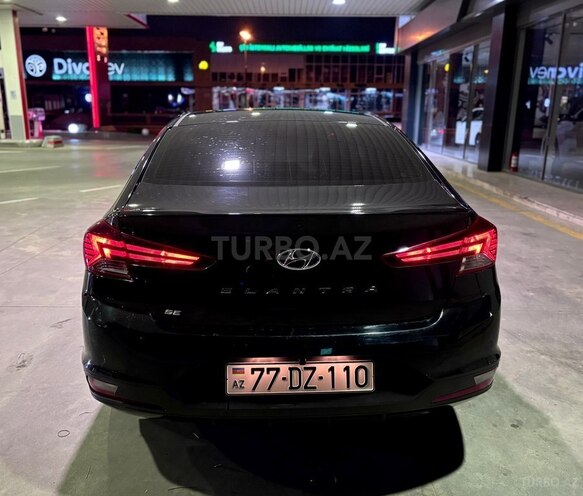 Hyundai Elantra 2019, 90,000 km - 2.0 l - Bakı