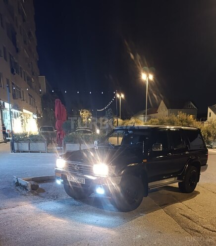 Toyota Hilux Surf-3
