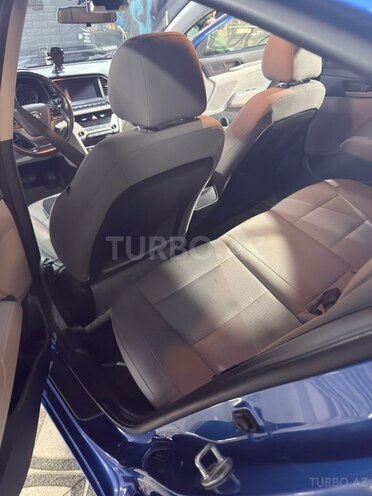 Hyundai Elantra 2016, 186,684 km - 1.4 l - Bakı