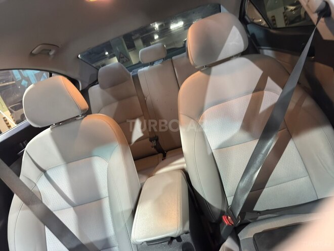 Hyundai Elantra 2016, 186,684 km - 1.4 l - Bakı