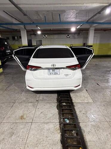 Toyota Corolla 2025, 7,600 km - 1.8 l - Bakı