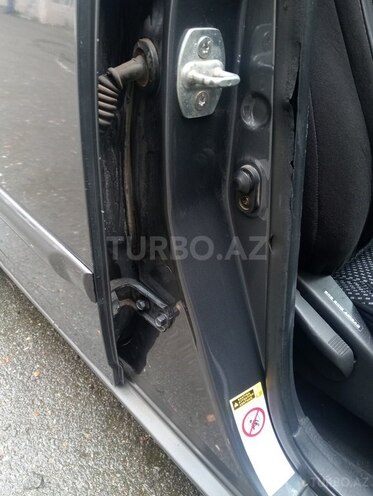 Toyota Corolla 2006, 350,600 km - 1.4 l - Bakı