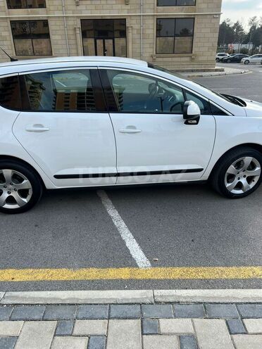 Peugeot 3008-9