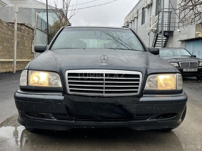 Mercedes C 180 1998, 352,000 km - 1.8 л - Bakı