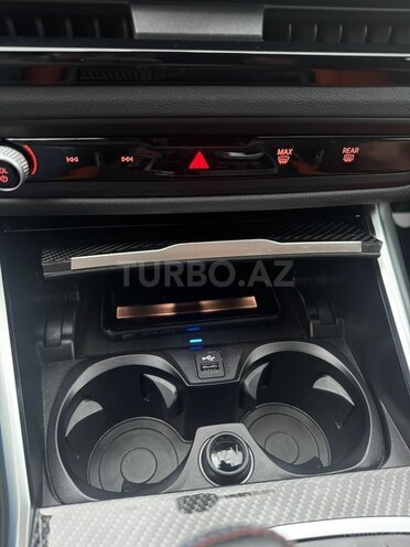 BMW M4-12