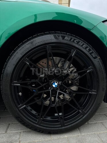 BMW M4-13