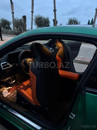 BMW M4-15