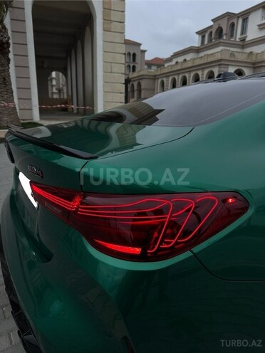 BMW M4-21