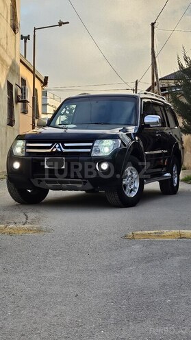 Mitsubishi Pajero 2008, 203,000 km - 3.0 л - Bakı