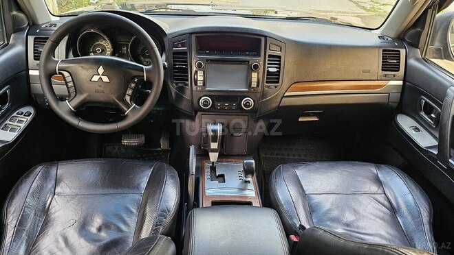 Mitsubishi Pajero 2008, 203,000 km - 3.0 л - Bakı