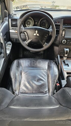 Mitsubishi Pajero 2008, 203,000 km - 3.0 л - Bakı