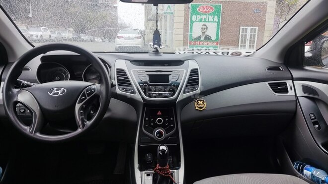 Hyundai Elantra 2014, 246,000 km - 1.8 л - Bakı